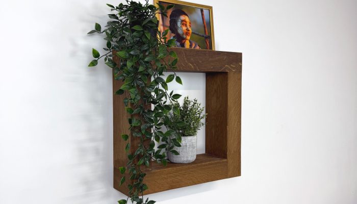 Cadre mural en chêne massif lisse vieilli